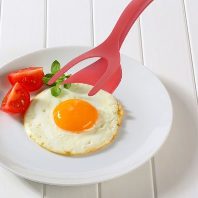 เครื่องมือผักผลไม้ประเภท 2 ใน 1 Spatula Tong วัสดุ PPA จับและคลิปไข่ Flip