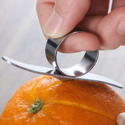 430 สแตนเลสวงแหวนขนาดเล็ก เครื่องเปลือกผลไม้ครัว Gadget คู่มือ Orange Peeler Sliver
